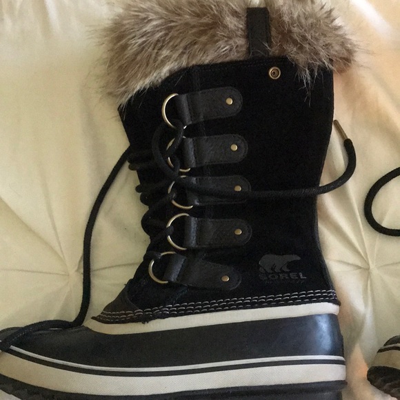 Sorel Joan of Arctic Snow Boots with Fur - Picture 2 of 5